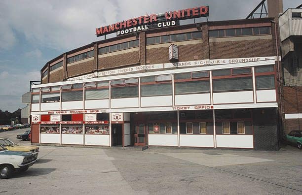 Manchester United's 100k stadium plan explained — capacity, renovation or new build, redevelopment updates, and when it will be built.